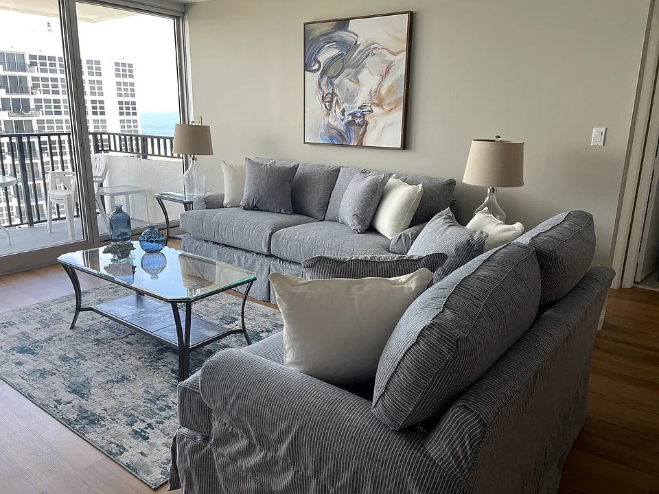 525 N Ocean Blvd #1720