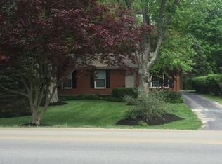 7205 River Rd, Prospect, KY 40059