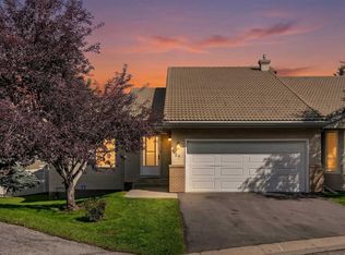 5790 W Patina Dr SW #24, Calgary, AB T3H 2Y5