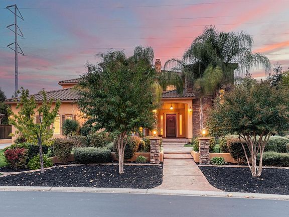 2nd image of 8604 Ashbury Ct