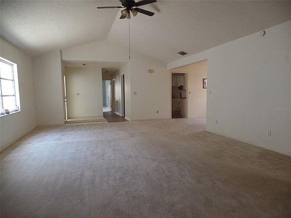 4th image of 429 San Jose Dr