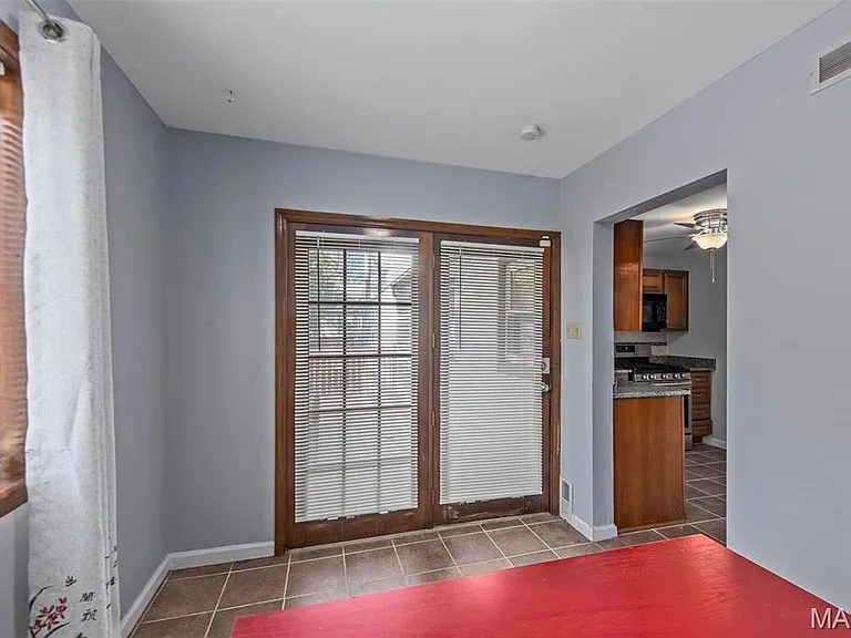 3319 Eminence Blvd — Photo 15