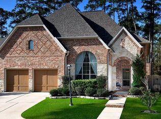 8823 Van Allen Dr, Spring, TX 77381