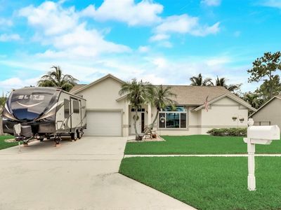 131 Queens Ln, Royal Palm Beach, FL, 33411