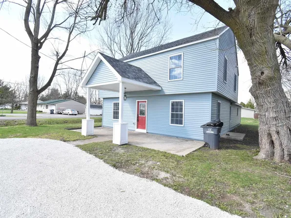 112 W Allen St, Kentland, IN 47951