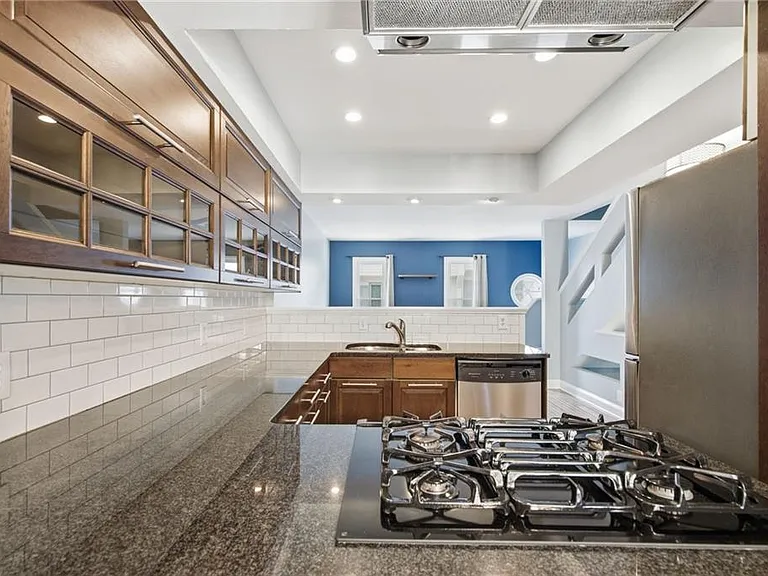 856 Saint Charles Ave NE #8 — Photo 11