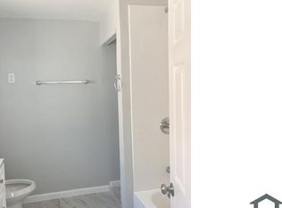 1480 Sebastopol Rd APT B, Santa Rosa, CA 95407