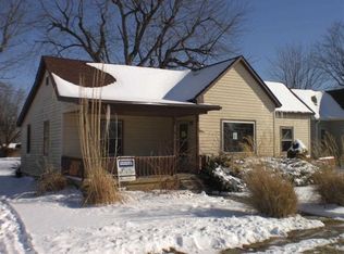 57 S Main St, Rosedale, IN 47874