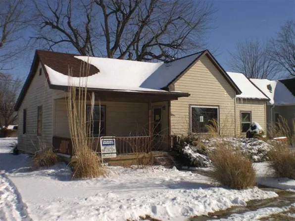 57 S Main St, Rosedale, IN 47874