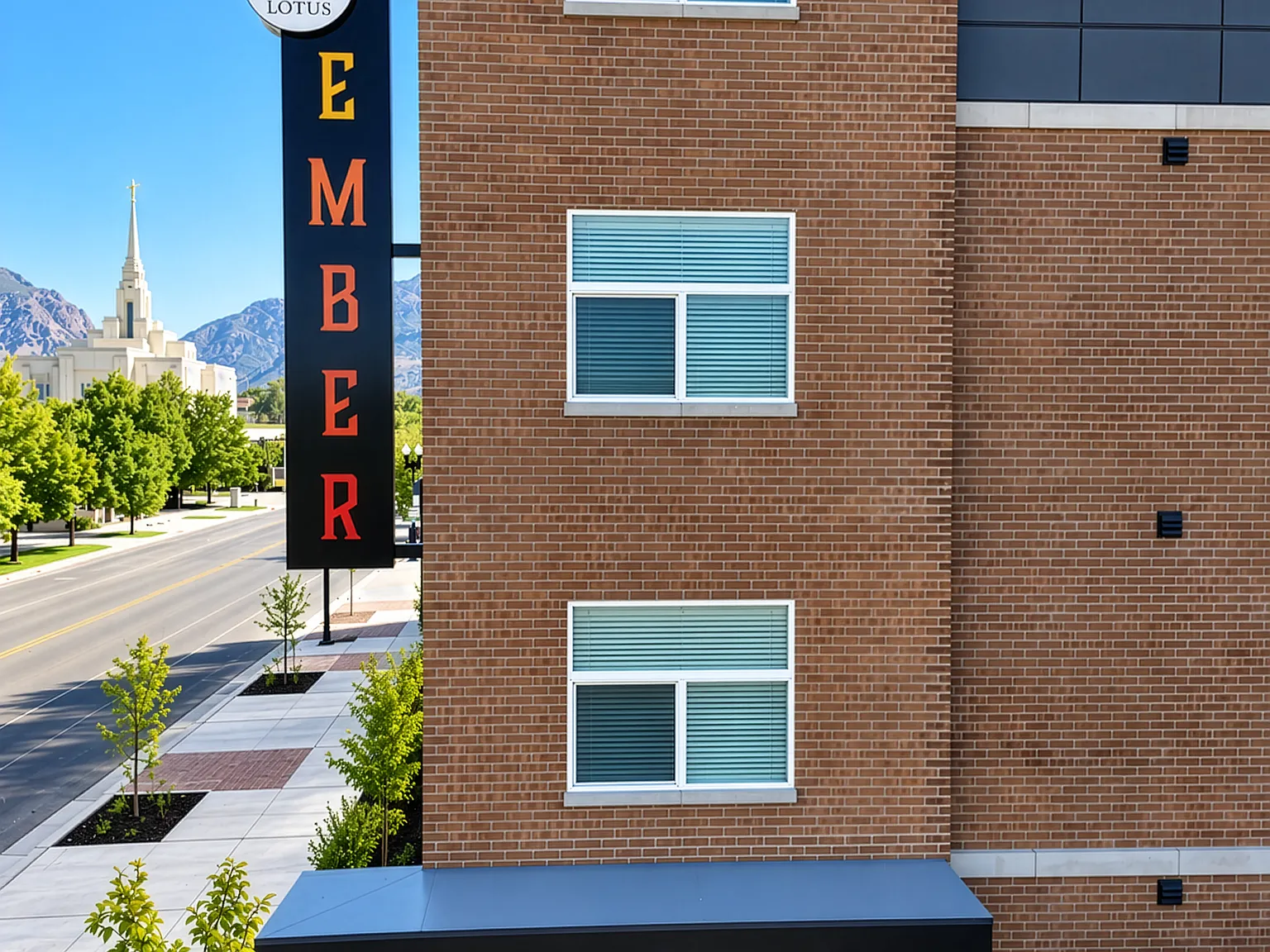 Lotus Ember — Photo 4