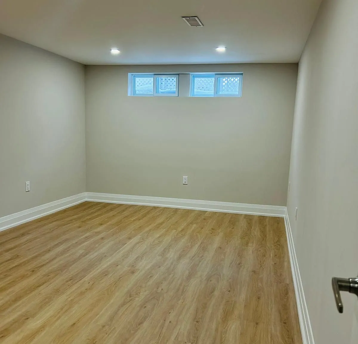 2 bed, $1,600 — Photo 2
