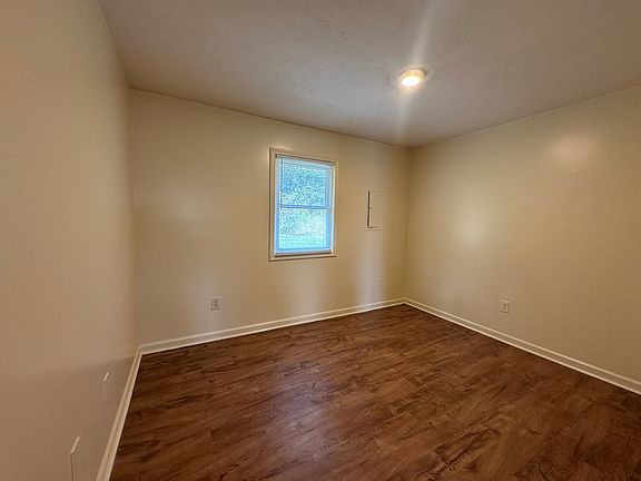 5th image of 306 Turpin Dr