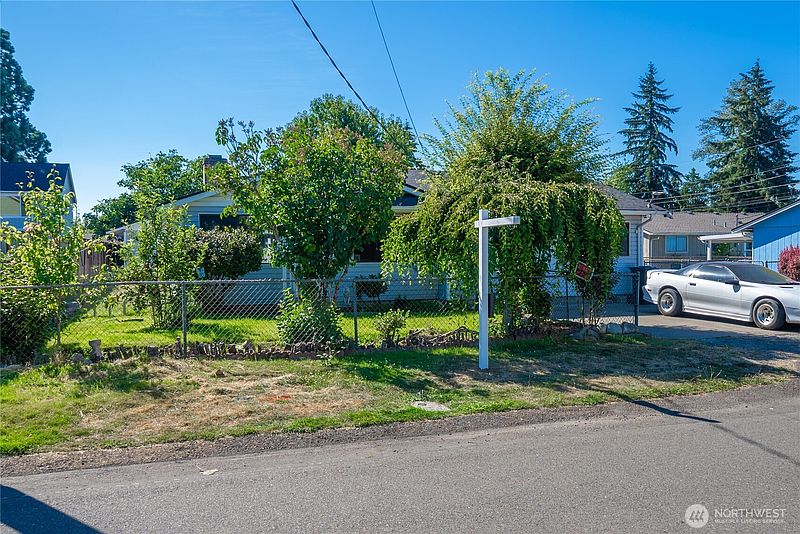 2nd image of 7008 E B Street