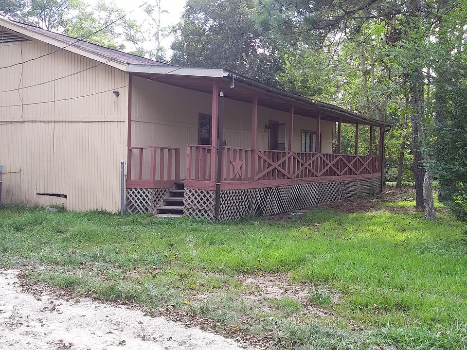 Home on 2 lots 