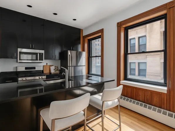 90 Nassau Street image 4 of 9