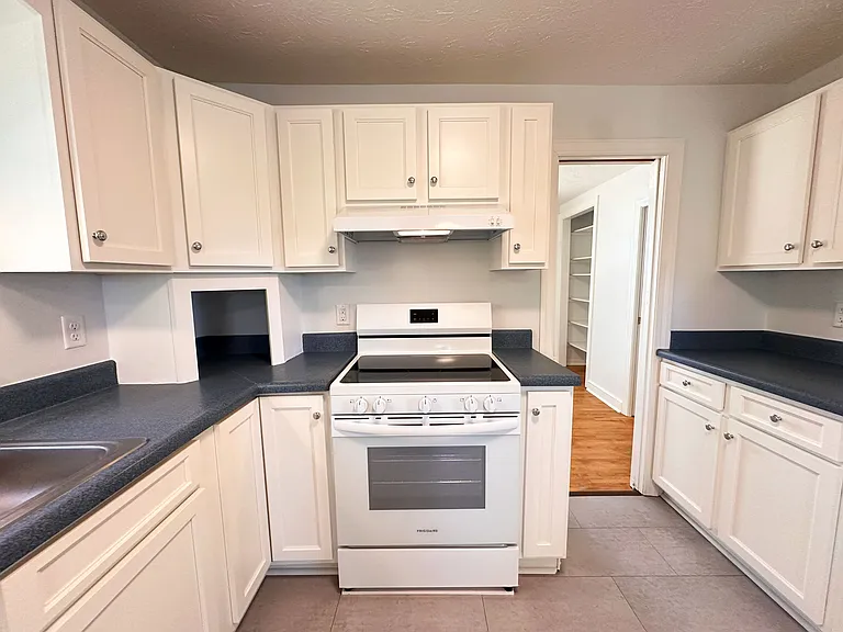 2057 Lee Jackson Hwy — Photo 4