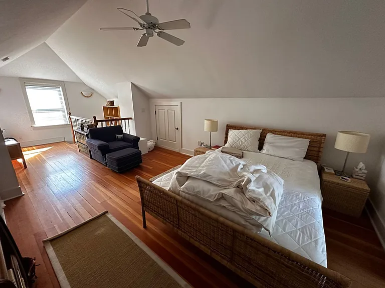 1514 SE Claybourne St — Photo 25