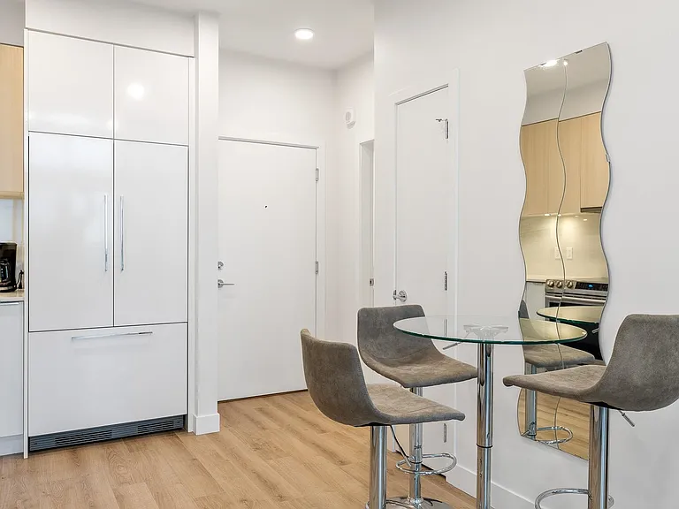 1892 Starling Dr #412 — Photo 8