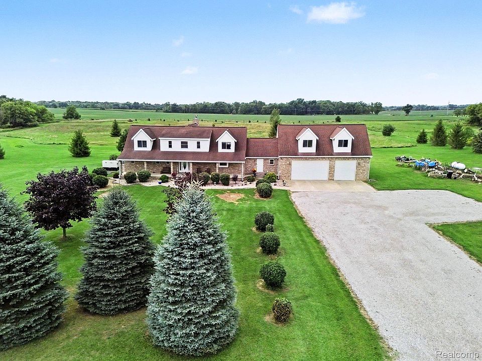 1st image of 8583 Crofoot Rd