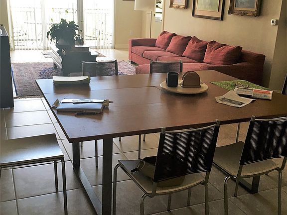 DINING/LIVING ROOM