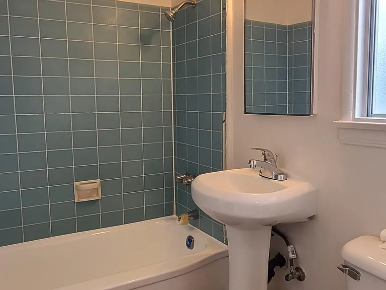 722 Sunset Blvd #C — Photo 10