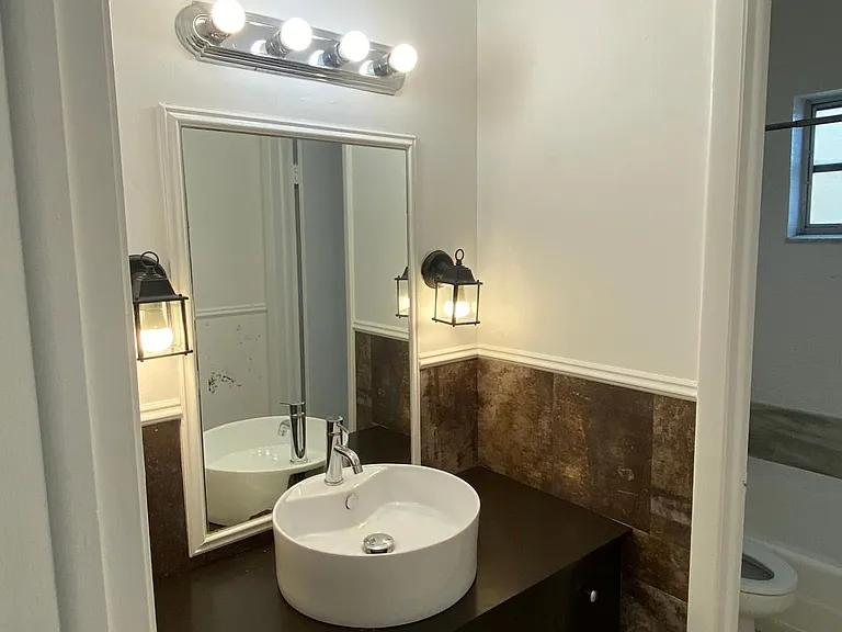 3181 SW 13th St #409 — Photo 15