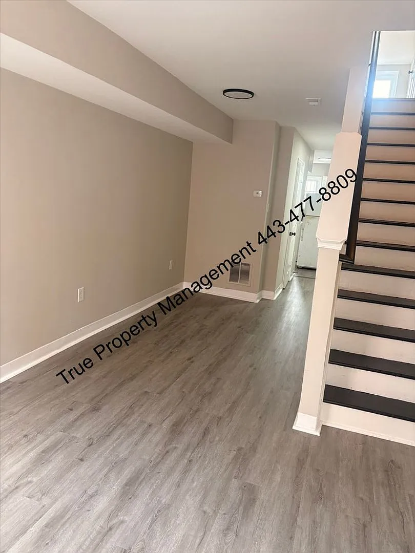 Spacious 2-Bedroom, 1.5-Bath Townhome in East Baltimore $1,400/Month — Photo 2
