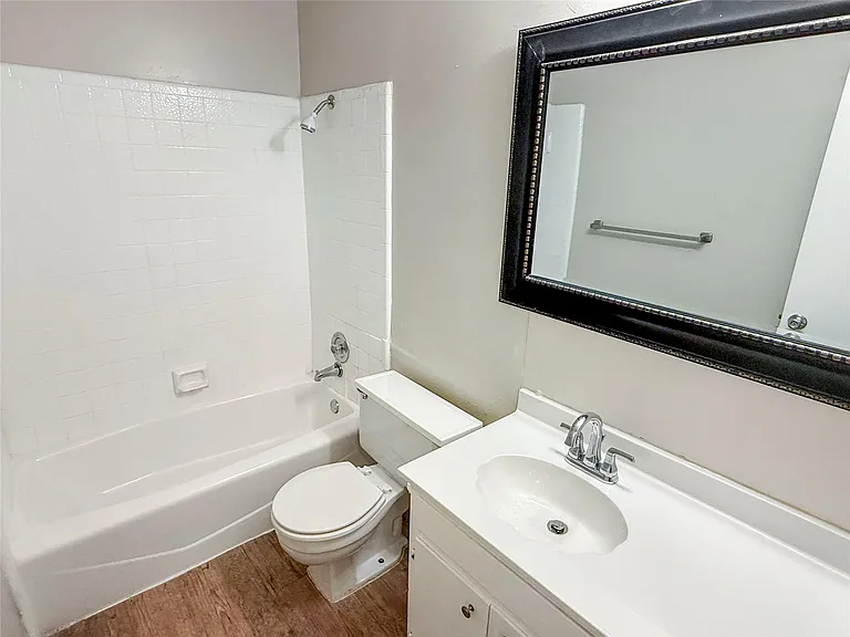 409 Rawhide Loop — Photo 8