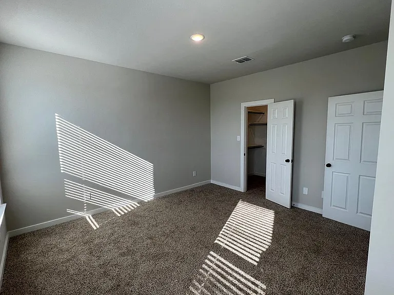 3409 Valley Vista Dr — Photo 24