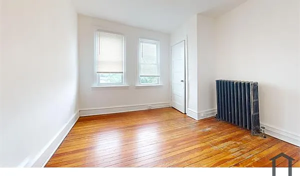 2525 S Lloyd St — Photo 6