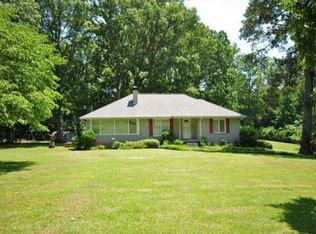 4336 Yates Rd, College Park, GA 30337