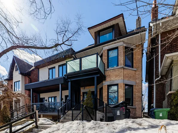 1502 Dufferin St Floor 3, Toronto, ON M6H 3L4