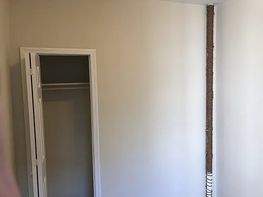Rented by Karten Real Estate Services LLC | media 7