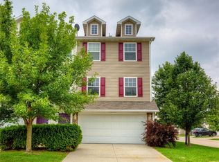 911 NE 48th Ln, Ankeny, IA 50021