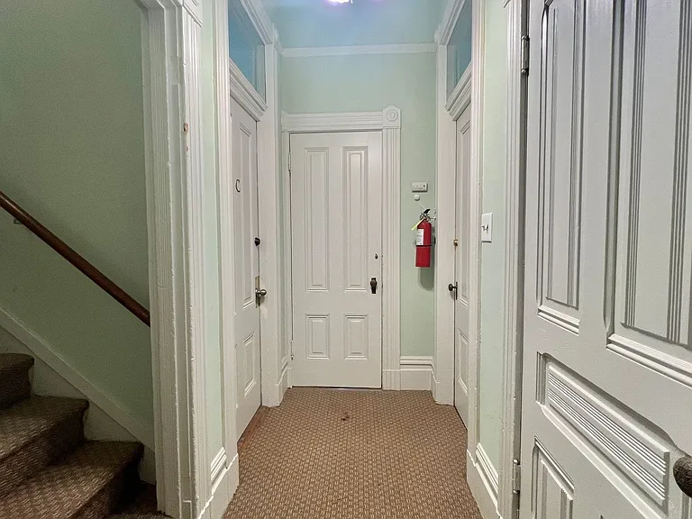 placement-1423Central — Photo 4