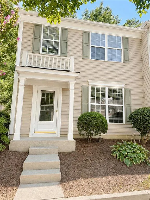 3 bed, 2.5 bath, 1344 sqft, $2,350 — Photo 1