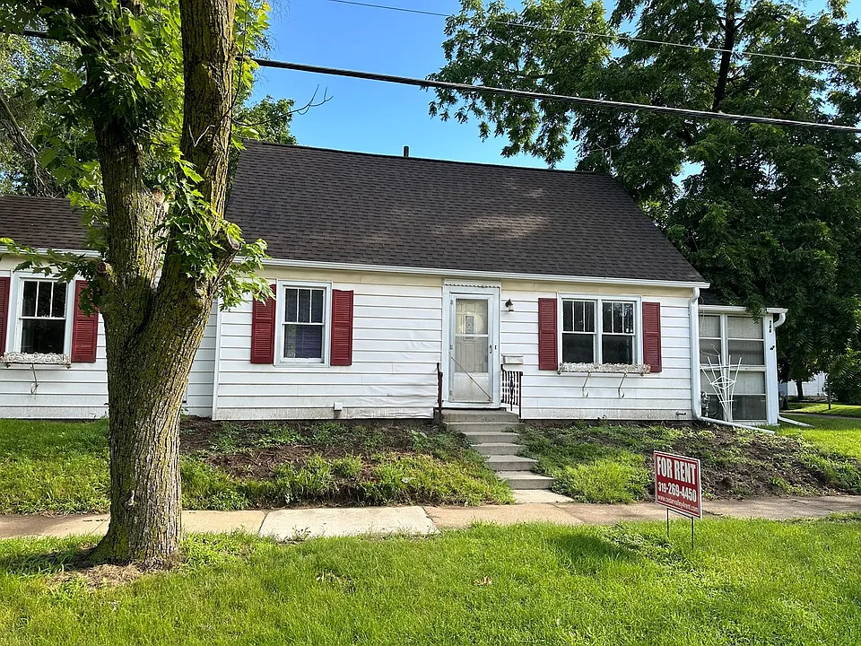 744 Wallgate Ave