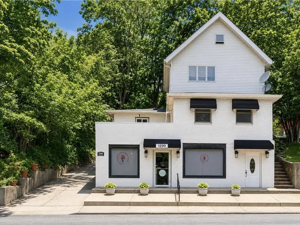 1299 Richmond Rd, Staten Island, NY 10304
