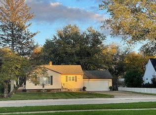 400 N State Route 121, Mt Zion, IL