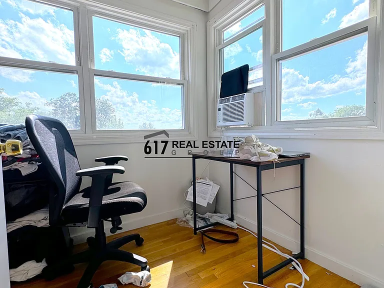 223 Summer St #L3 — Photo 10