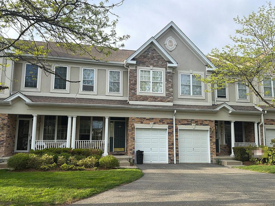 1st image of 214 Levinberg Ln
