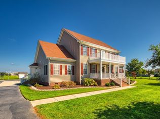 244 Regency Cir, Moyock, NC 27958