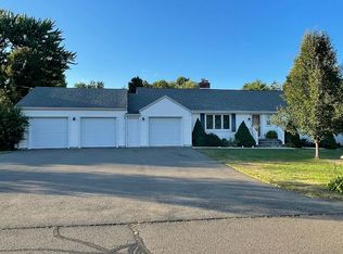 95 Amherst St, Wethersfield, CT 06109