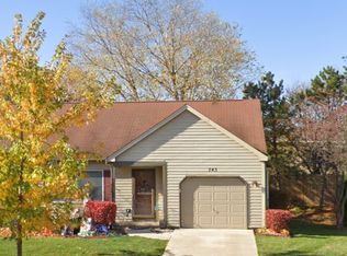 745 Alice Pl, Elgin, IL 60123