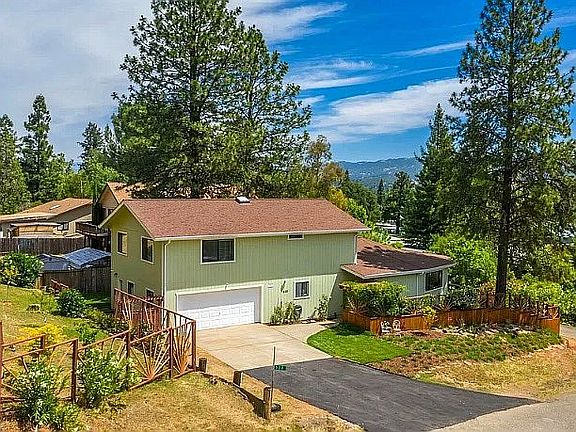 3rd image of 528 Doolan Canyon Dr
