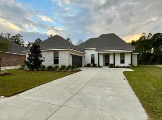56 Celestial Cir, Freeport, FL 32439