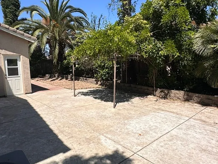 5663 Lolet Way — Photo 12