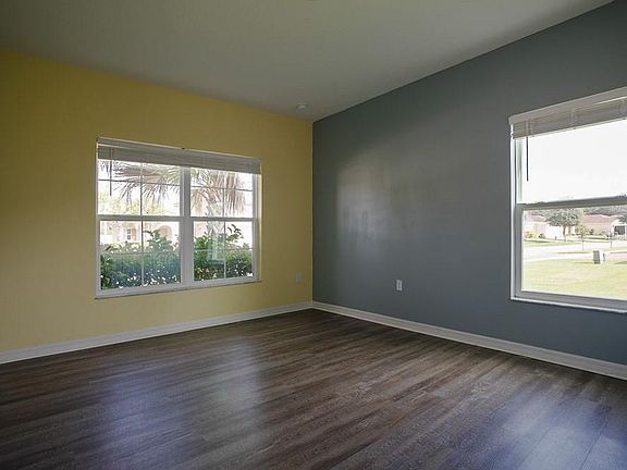 5th image of 3847 Gulf Shore Cir