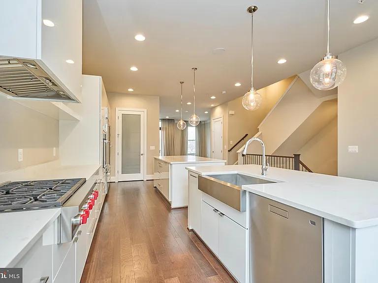 20442 Northpark Dr — Photo 13