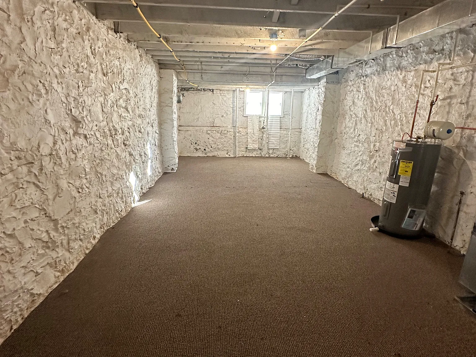 3 bed, 1.0 bath, $1,900 — Photo 4